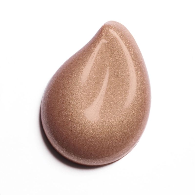 CHANEL LES BEIGES Healthy Winter Glow Primer. Moisturizing And