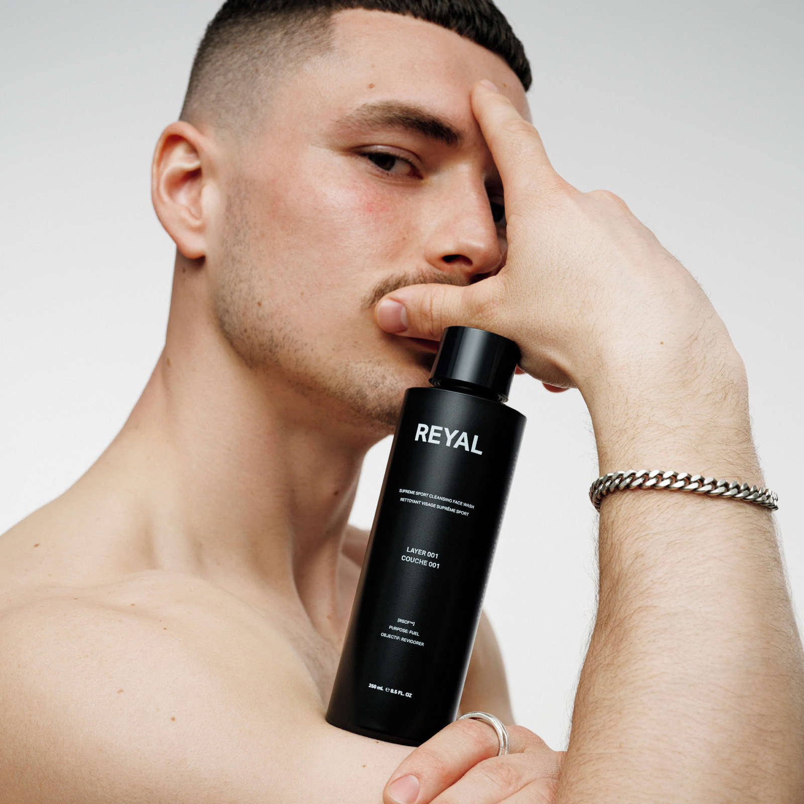 Supreme Sport Cleansing Face Wash with antioxidants for men